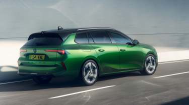 Vauxhall Astra Sports Tourer facelift 2025 - rear